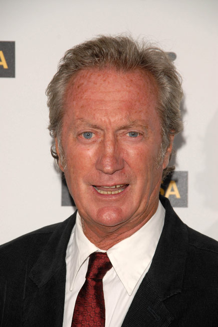 How tall is Bryan Brown