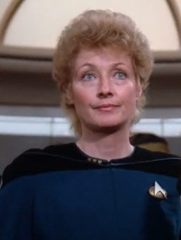 How tall is Diana Muldaur