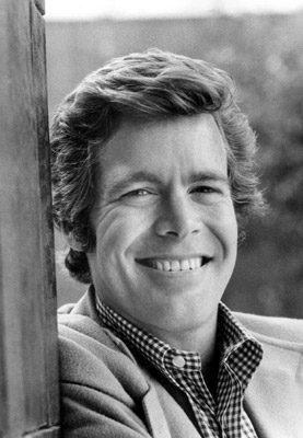 How tall is Doug McClure