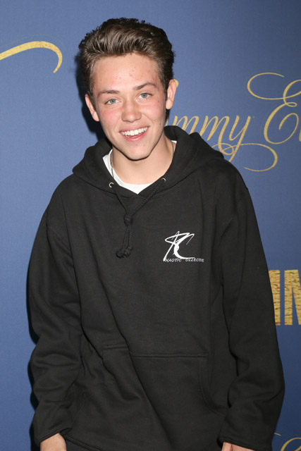 How tall is Ethan Cutkosky