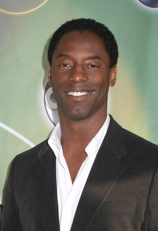 How tall is Isaiah Washington