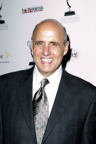 How tall is Jeffrey Tambor