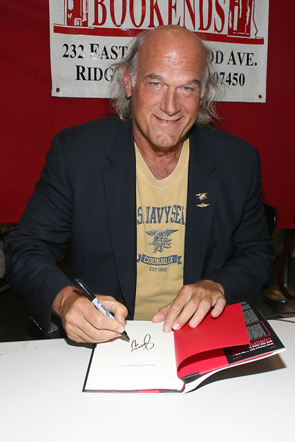 How tall is Jesse Ventura