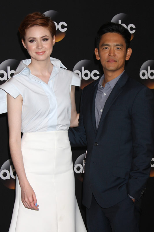 How tall is John Cho