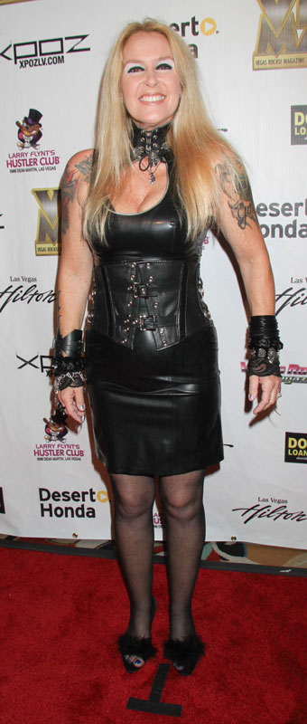 How tall is Lita Ford