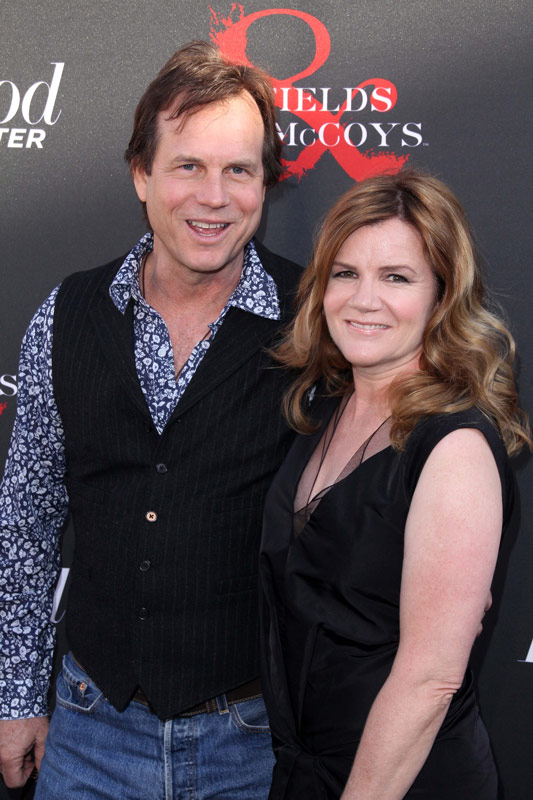 How tall is Mare Winningham