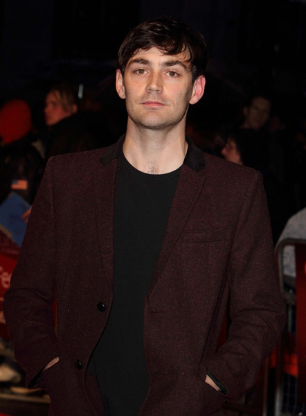 How tall is Matthew McNulty 