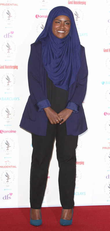 How tall is Nadiya Hussain