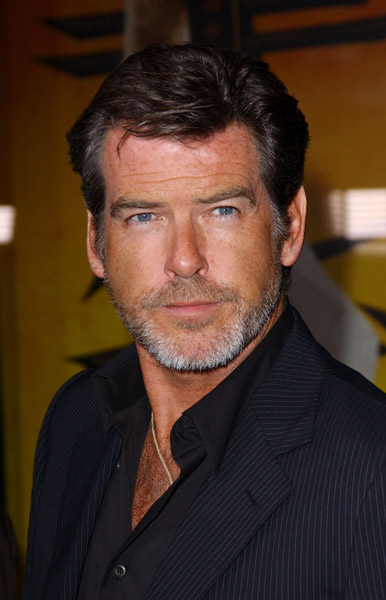 How tall is Pierce Brosnan