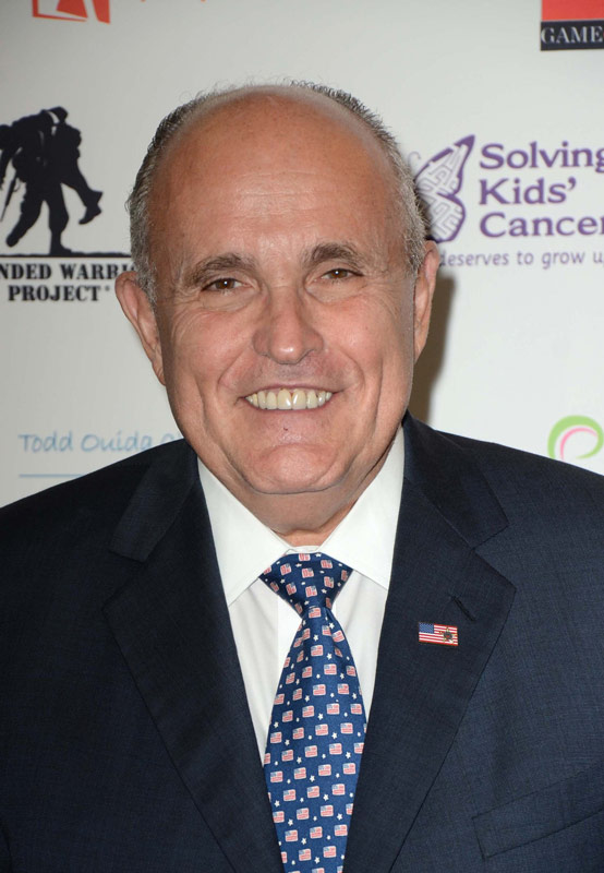 How tall is Rudy Giuliani