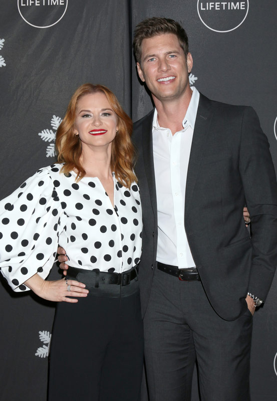 How tall is Sarah Drew