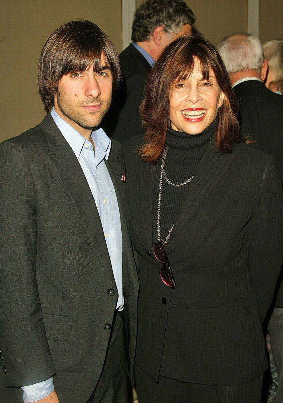 How tall is Talia Shire